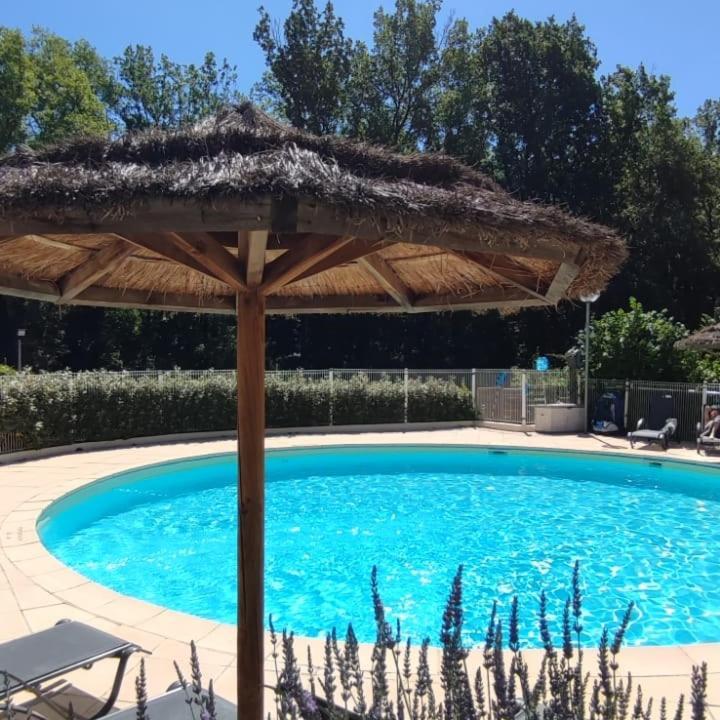 Camping Pres Du Lac De Sainte Croix Bauduen Bagian luar foto