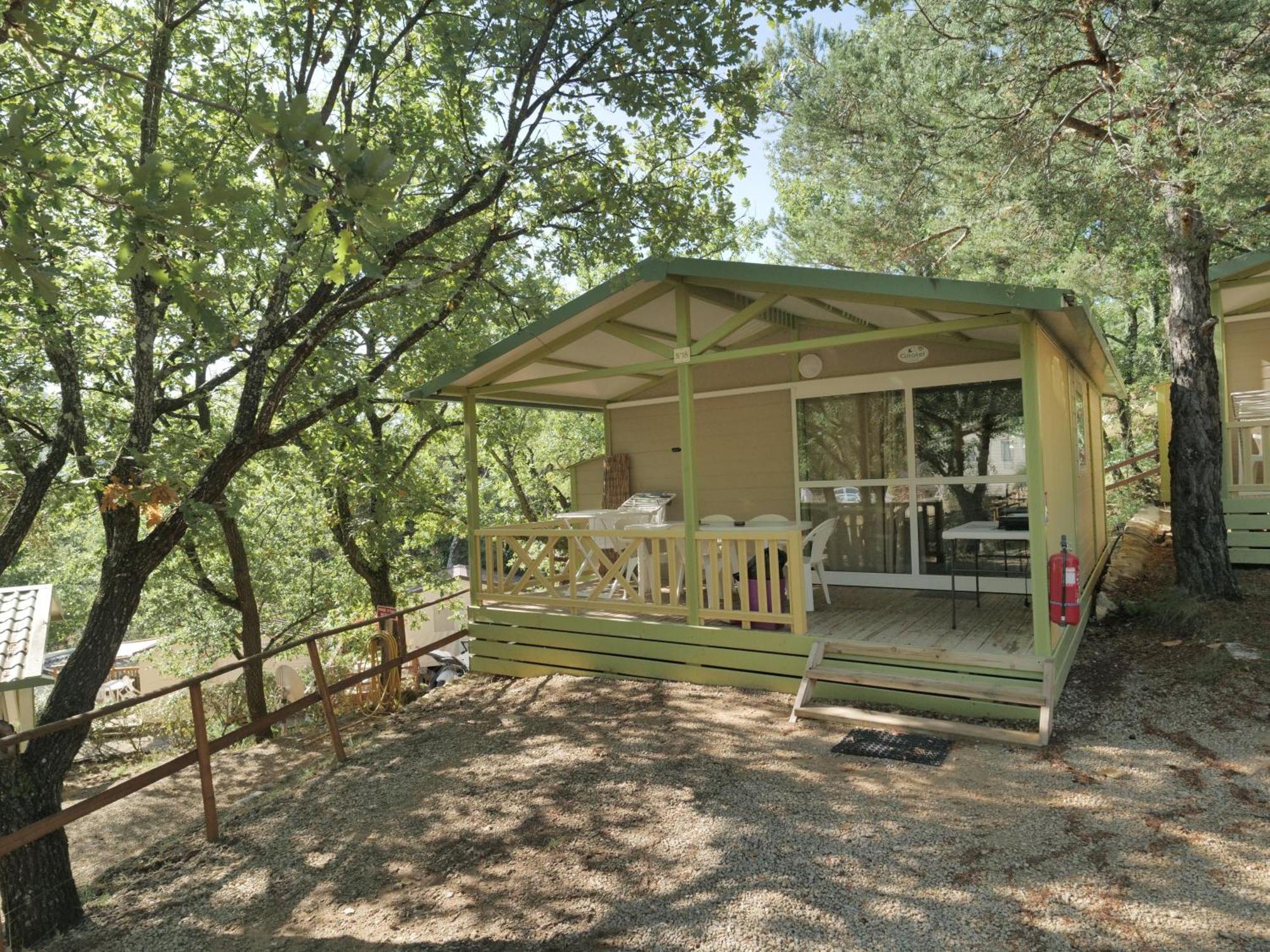 Camping Pres Du Lac De Sainte Croix Bauduen Bagian luar foto