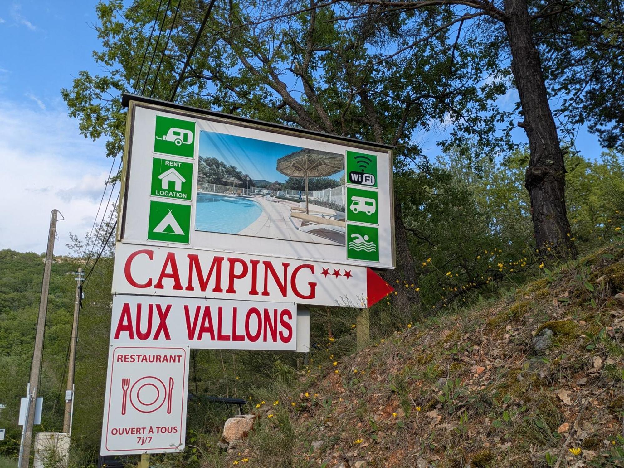 Camping Pres Du Lac De Sainte Croix Bauduen Bagian luar foto